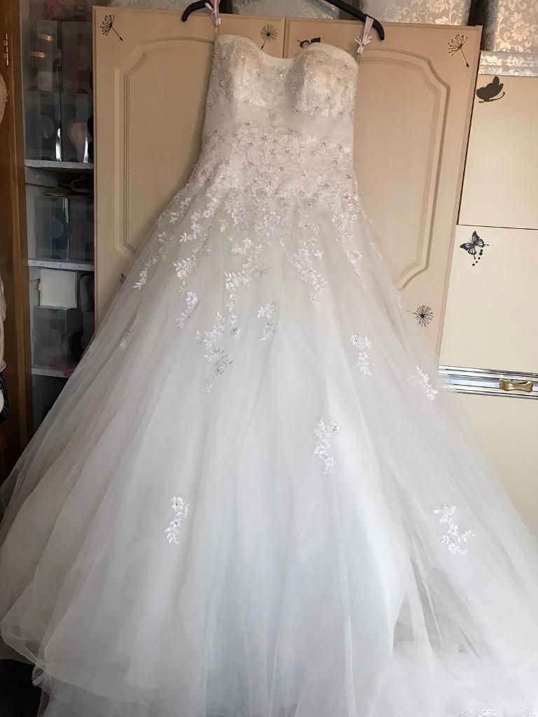 Wedding Dresses Size 14 Cream